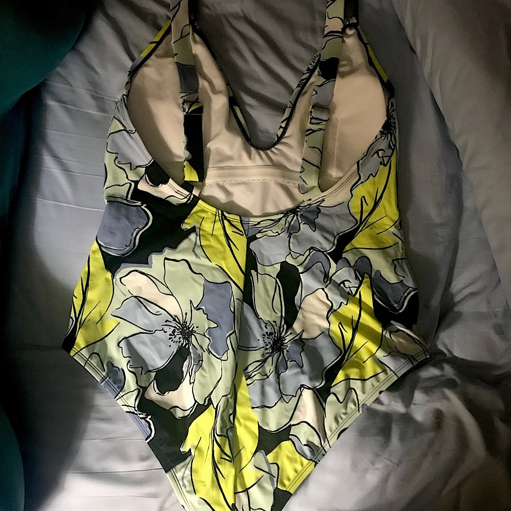 One piece swimsuit